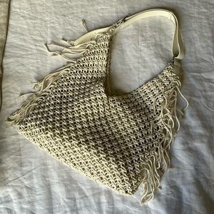 Moda luxe cream woven shoulder bag